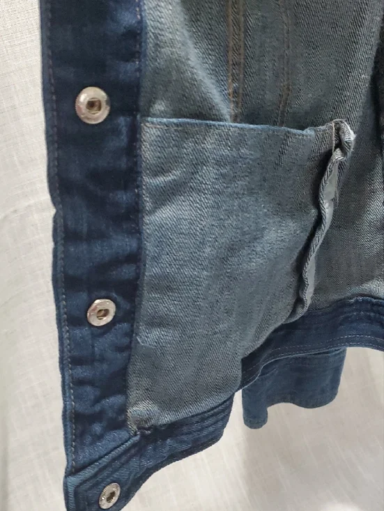 Lane Bryant Blue Denim Jacket. Inside Pockets.Sz 16 - Picture 3 of 3